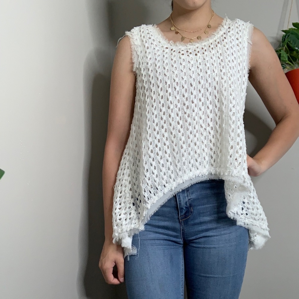 MOON RIVER Tank Top - Picture 2 of 3